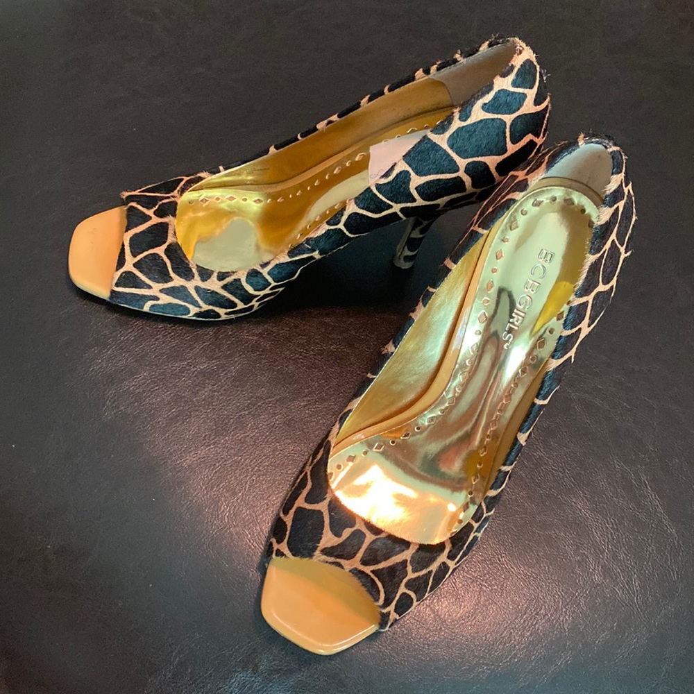 BCBG Giraffe Heels